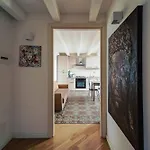Charming House With Sea View In Palermo