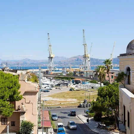 Prázdninový dům Charming House With Sea View In Palermo