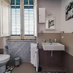 Ferienhaus Charming House With Sea View In *