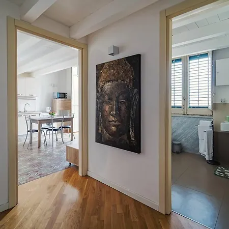 Charming House With Sea View In Palermo