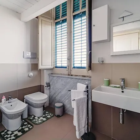 Holiday home Charming House With Sea View In Palermo