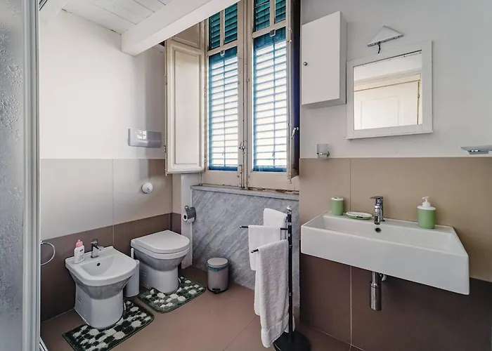 Tatil Evi Charming House With Sea View In Palermo